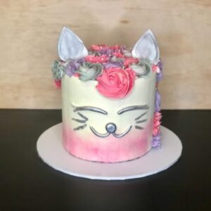 Kitty kat cake