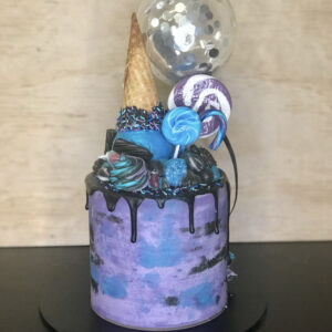 galaxy themed candy coma cake