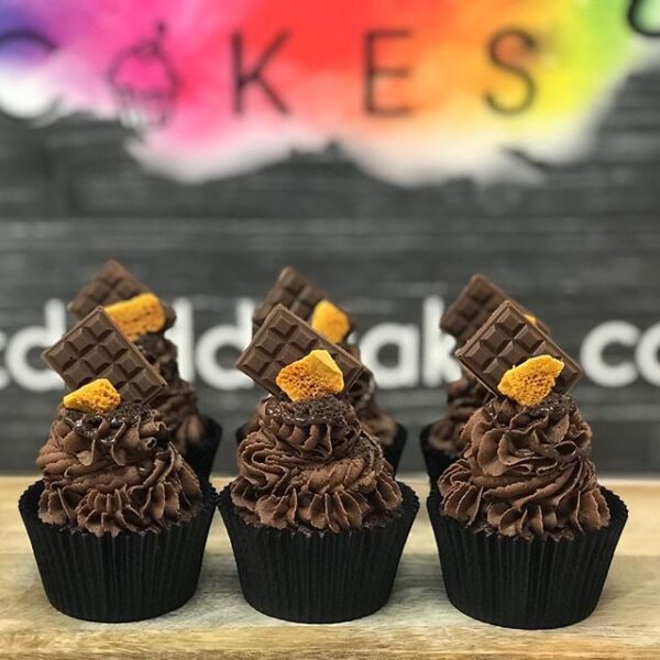 Chocolate caramel cupcakes